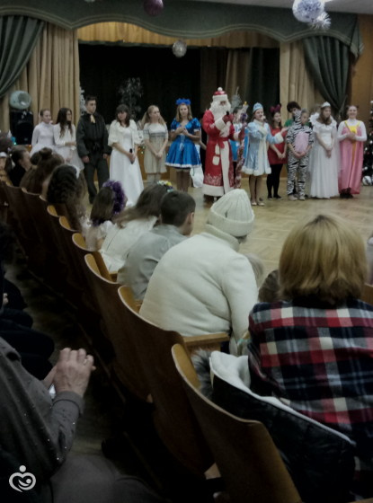 25 декабря 2016 г/Новый год в школа