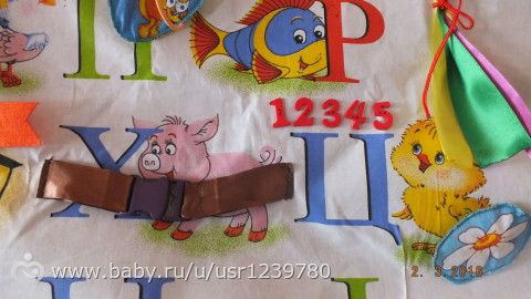 Коврик - алфавит!!! Почти с каждой буквой играем и учим буквы, размер 1,18*85см, можно будет вешать на стену или просто стелить…