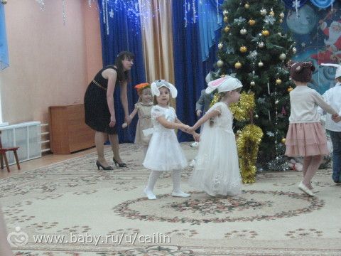 Анюткин новогодний утренник в саду