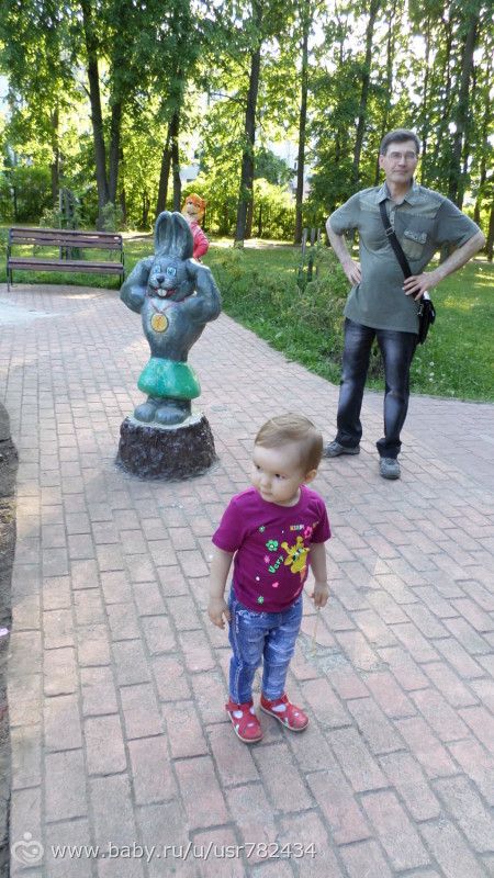 Маленькая егозуля. Фотки и немного прозы.