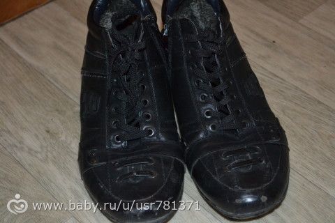 Отдам мужскую (41 р-р) и женскую обувь(37,5 р-р)