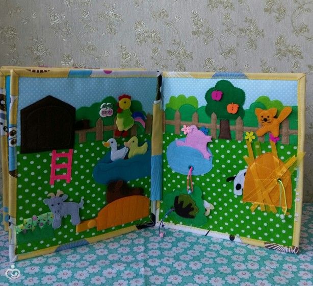 Развивающая книжка из ткани и фетра