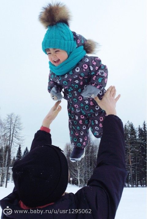 ПолинСергевне год и 9 месяцев) ???