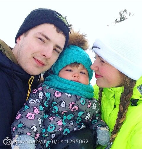 ПолинСергевне год и 9 месяцев) ???