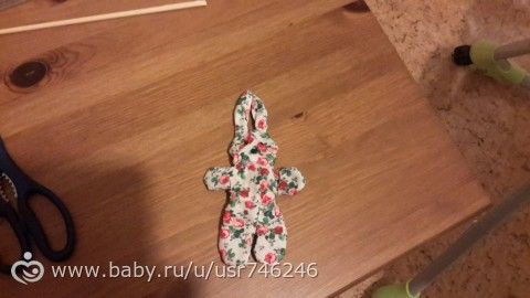 Идея от Белки - игрушки для малыша на скорую руку