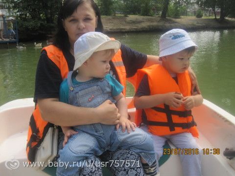 Вот и мы пошли в детский садик.