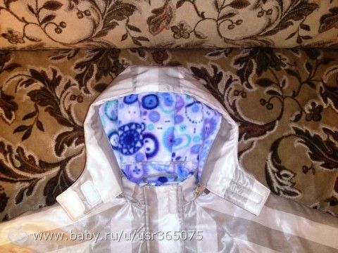 А вот и наш комбинезон, а к нему шапка и снуд. (Учусь шить.)