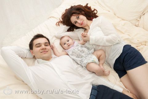 Фотосессия: Ксюшке полгодика. &quot;Беленькая&quot; фотосессия.
