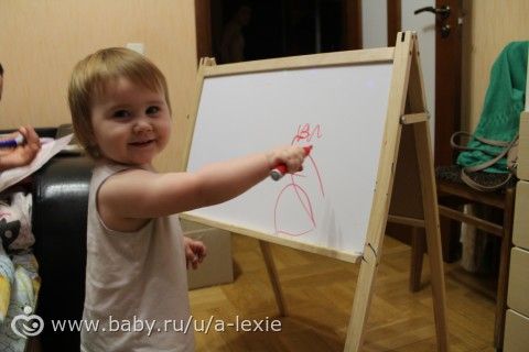 Нынче все наоборот: немного игрушек, много новостей
